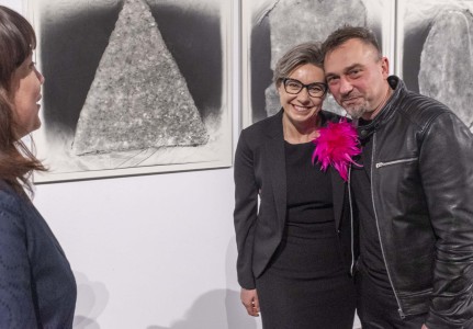 Click to zoom the picture.